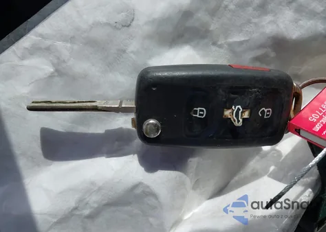 2014 Volkswagen Passat 1.8T Sport из США, поврежденный, VIN 1VWBT7A33EC119066